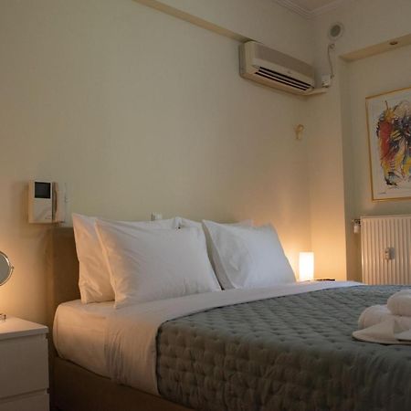 Luxurious Apartment In Central Atena Exterior foto